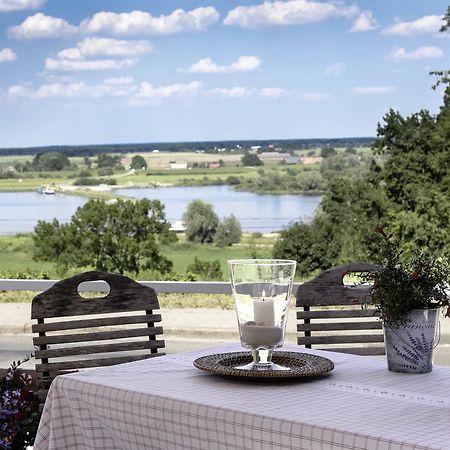 Ferien- Und Wellnesshotel Waldfrieden Hitzacker Bagian luar foto