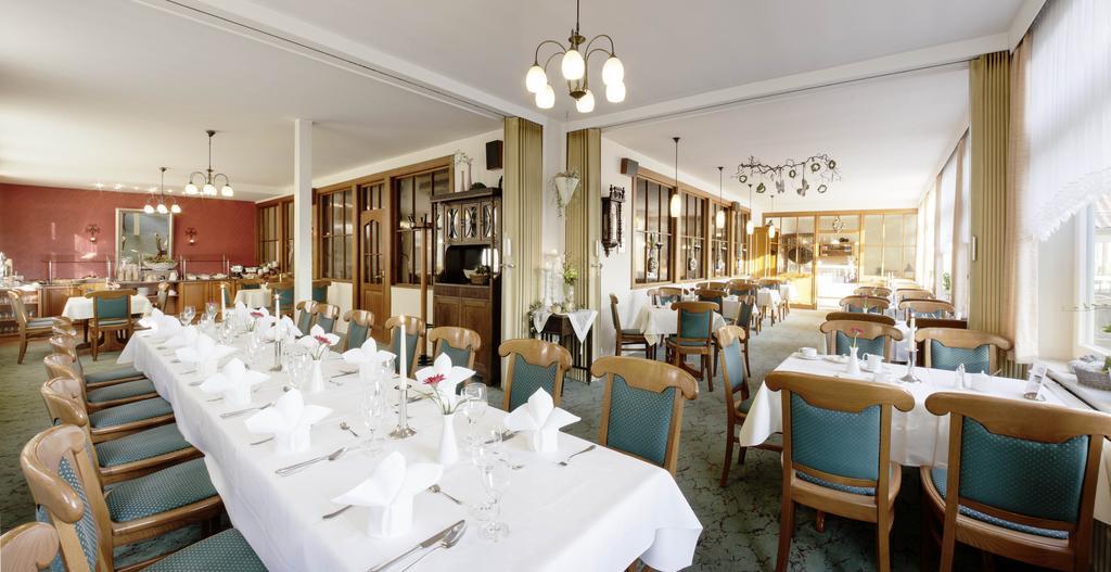 Ferien- Und Wellnesshotel Waldfrieden Hitzacker Bagian luar foto